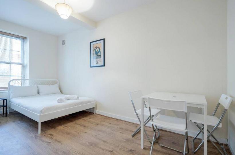 Проживание в семье Aplacetostay Apartment, Zone 1 Cov Лондон
